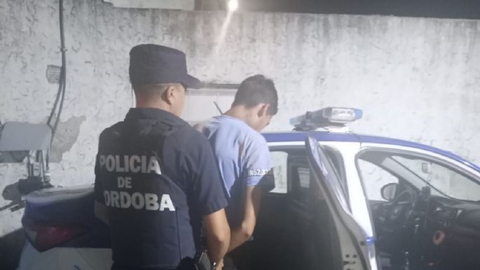 Circulaba en una moto con pedido de secuestro y terminó arrestado