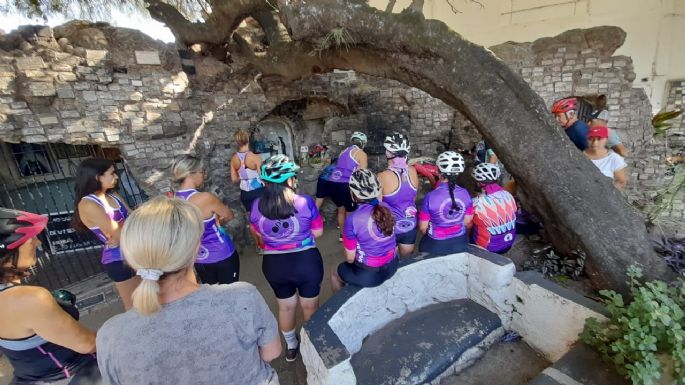 A un mes del crimen de Natalia, sus compañeras organizaron una bicicleteada para recordarla