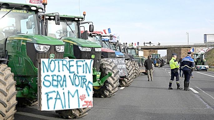 Los agricultores ponen en jaque al Gobierno de Francia