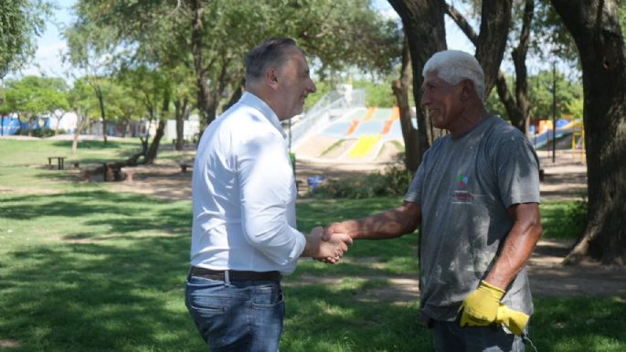 Quejas de vecinos por pastos altos en la Costanera, aunque el municipio informó estar trabajando