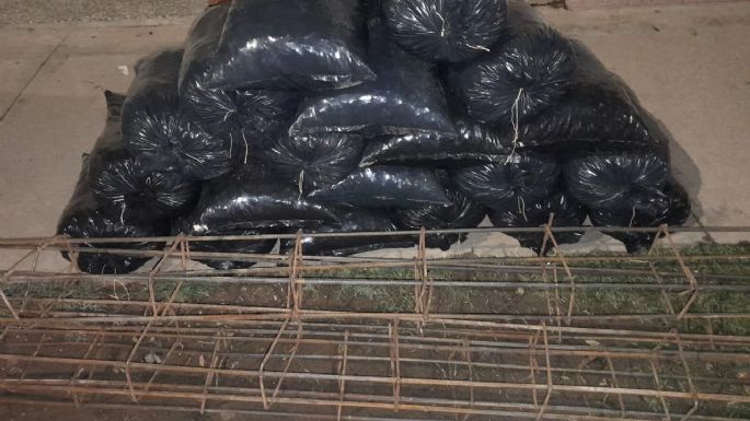 Hurtó materiales de una obra y los quiso cruzar a su propio domicilio