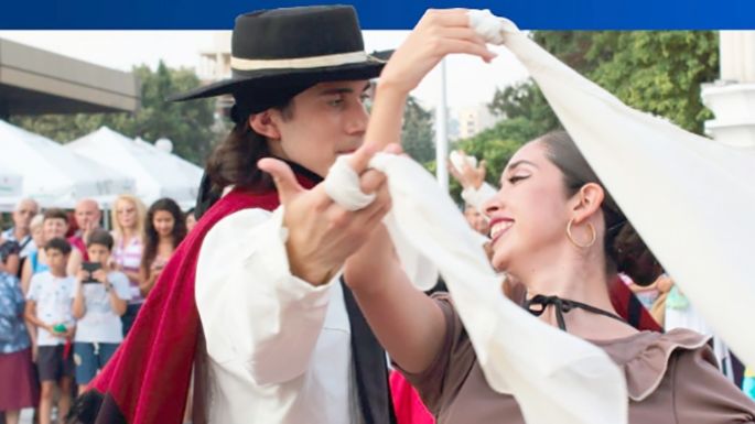 Con 350 bailarines