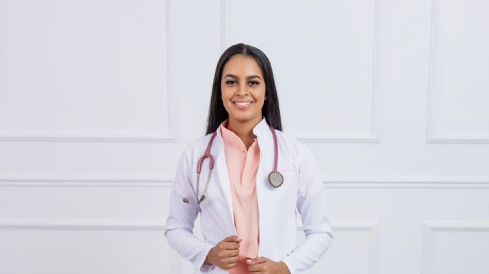 Doctora Fernández: Transformando el paisaje digital en Facebook con reflexión y drama