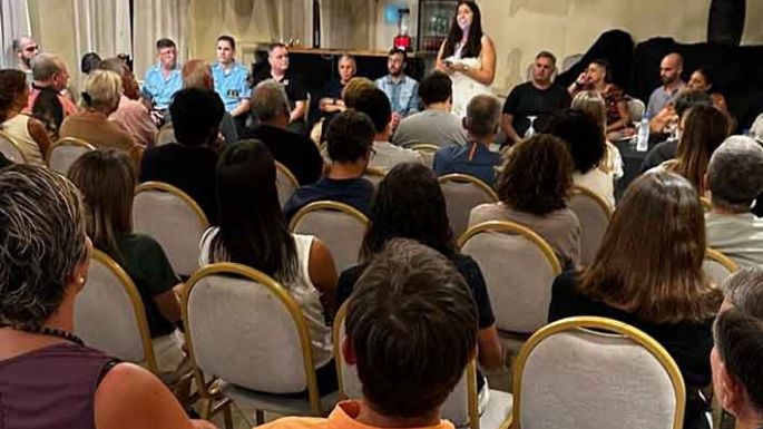 Escapes libres de motos: vecinalistas y  autoridades abordaron la situación
