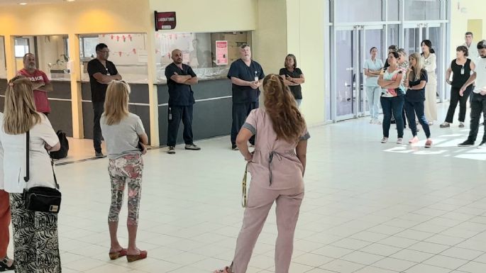 Asamblea en el Pasteur por despidos en el área de Salud de la provincia
