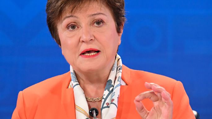 El FMI recortó los sobrecargos y es beneficioso para la Argentina