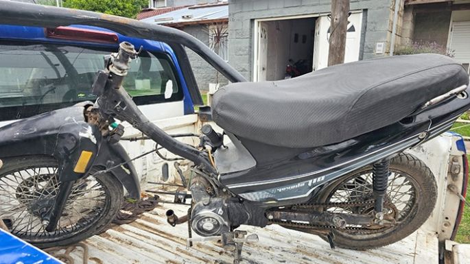 Recuperaron una moto robada en un complejo de departamentos