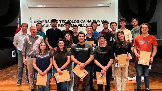 La UTN Villa María tiene nuevo abanderado y escoltas