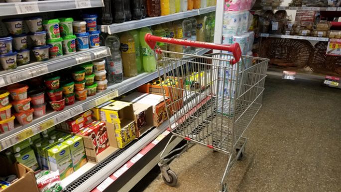 En el súper no repunta; en el shopping, un poco mejor