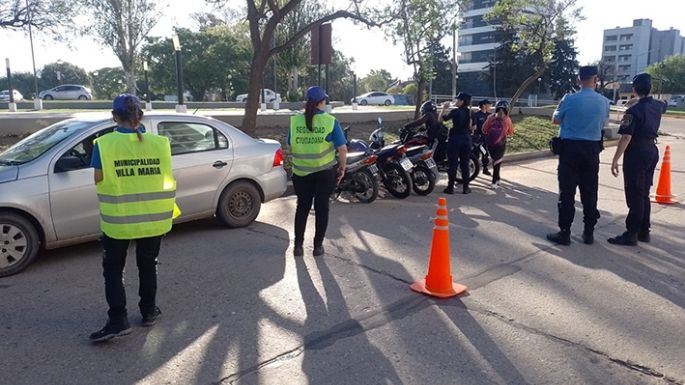 Secuestraron 29 motos y cinco autos en controles