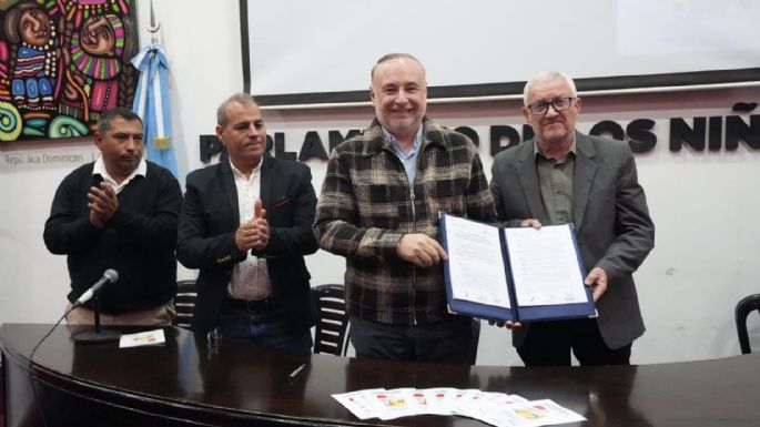 Lanzan nueva línea de microcréditos para conexiones domiciliarias de servicios esenciales