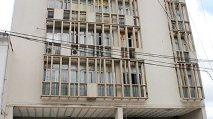 Condenaron a un guardiacárcel, pero seguirá en libertad
