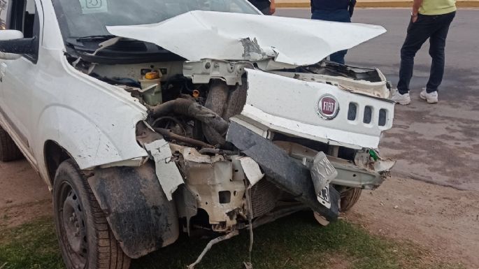 Tres heridos en un choque entre dos vehículos