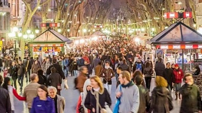 España: récord de turistas entre enero y agosto