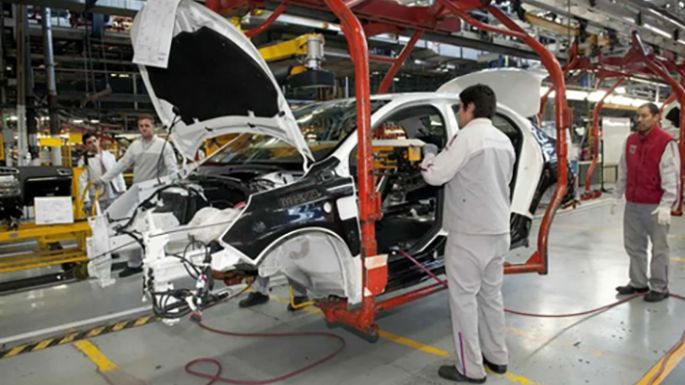 La industria automotriz volvió a caer en septiembre