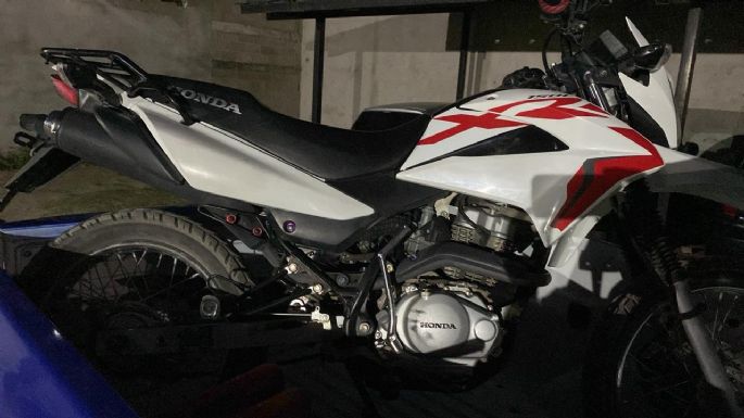 Tres jóvenes detenidos por robar una moto y pedir dinero a cambio