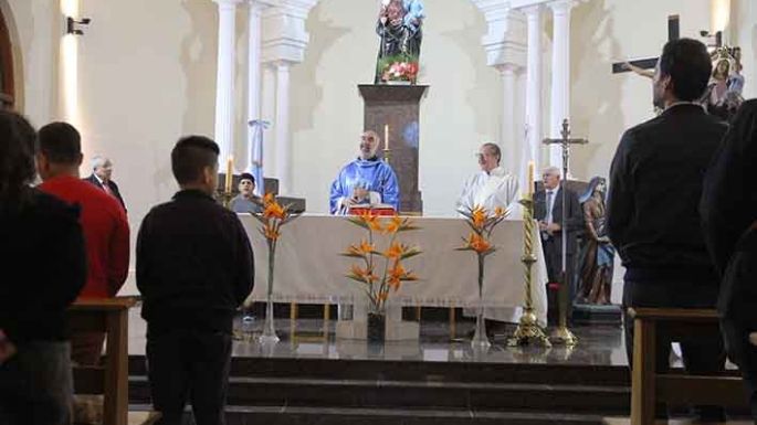 Misa con homenaje y emoción