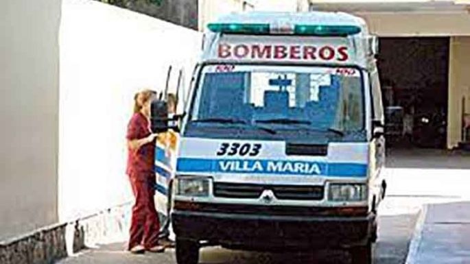 Los bomberos asistieron a dos mujeres: una, tras caer con la moto; otra, por un cuadro de hipertensión