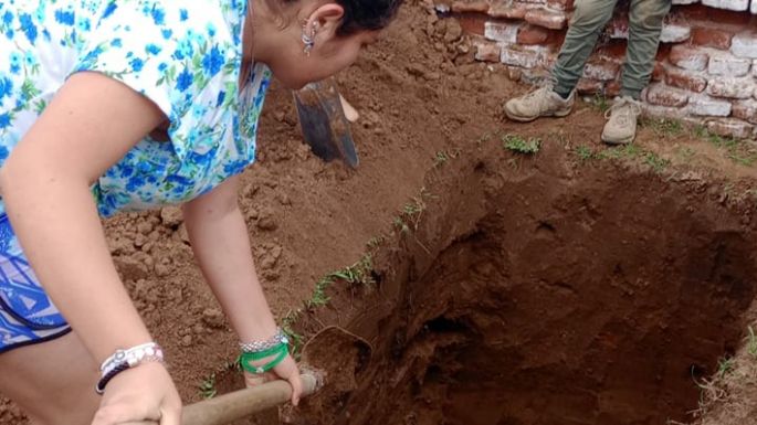 “Tuve que cavar la tumba de mi marido, con mis hijos”