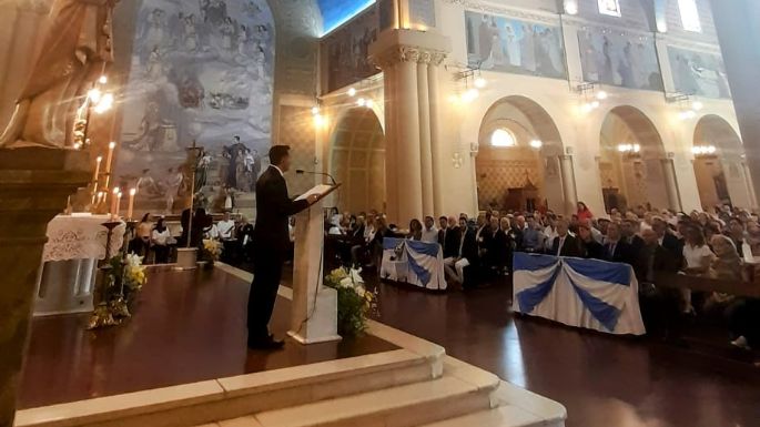 Aniversario de la Catedral junto al nuncio apostólico Miroslav Adamczyk