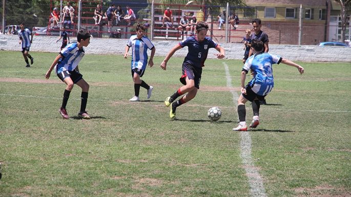 Alumni fue más en el clásico y se sumaron más líderes