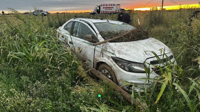 Un taxista sufrió un infarto, despistó y murió en el acto: sus pasajeros están fuera de peligro