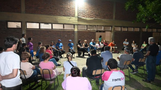 Reunión con vecinos para abordar la problemática de la inseguridad