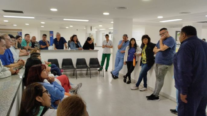 Paro por 24 horas de trabajadores de la salud