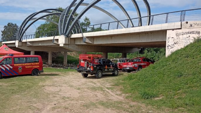 Bomberos Voluntarios realizaron prácticas de rescate en el río