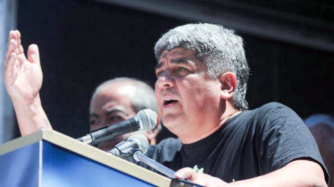 Moyano renunció a la conducción de la CGT