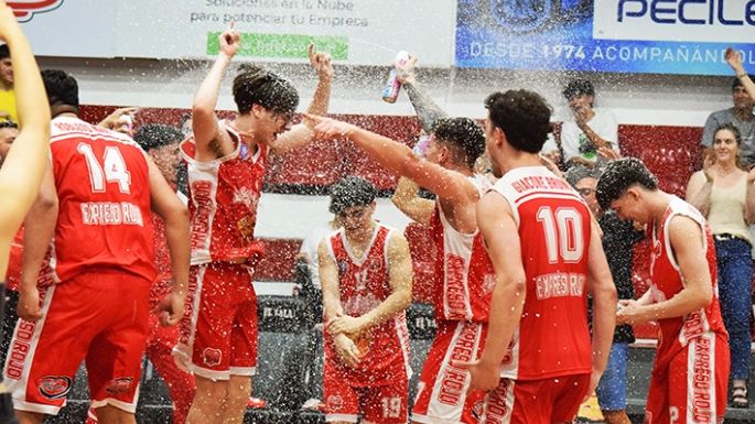 El Expreso Rojo, con boleto nacional