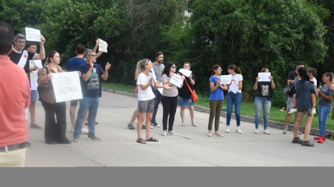Autoridades municipales convocaron a vecinas y vecinos del barrio Barrancas del Río