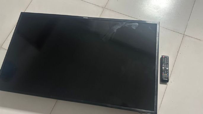 Ingresaron a una casa para robar un televisor y huyeron