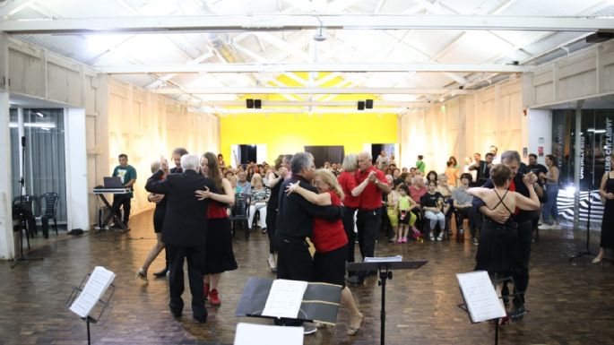 Celebraron el Día Nacional del Tango en el Centro Favio