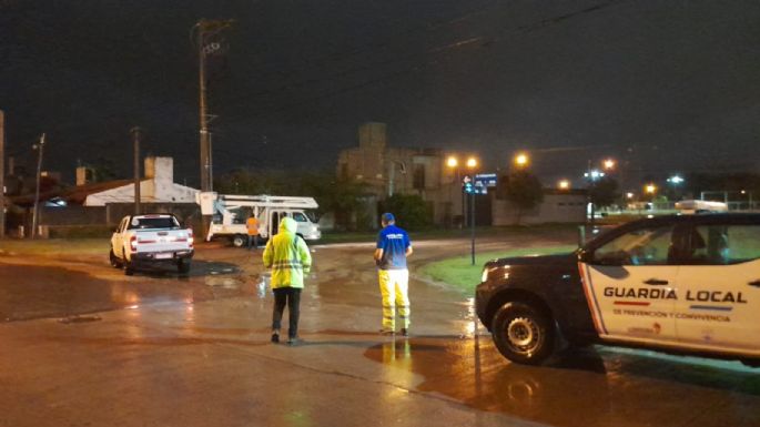 Intensos trabajos en la ciudad para restablecer la normalidad luego de la tormenta