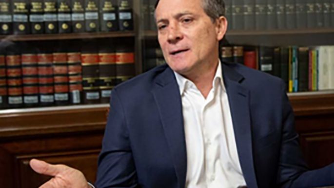 Exigen la renuncia de Camau Espínola