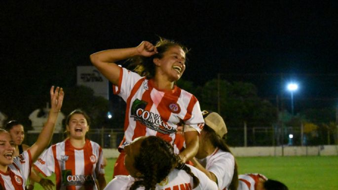 Alumni campeón del fútbol femenino