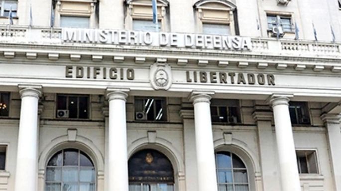 Dieron de baja a 23 militares por tener sentencia firme