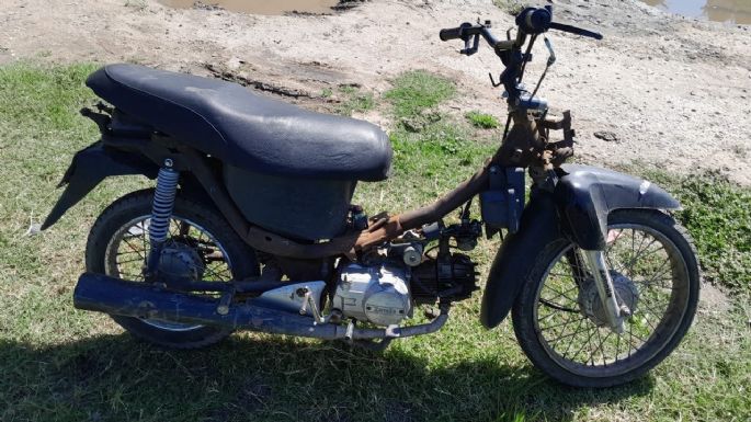 Dos hombres en moto amenazaron a empleadas municipales en la calle