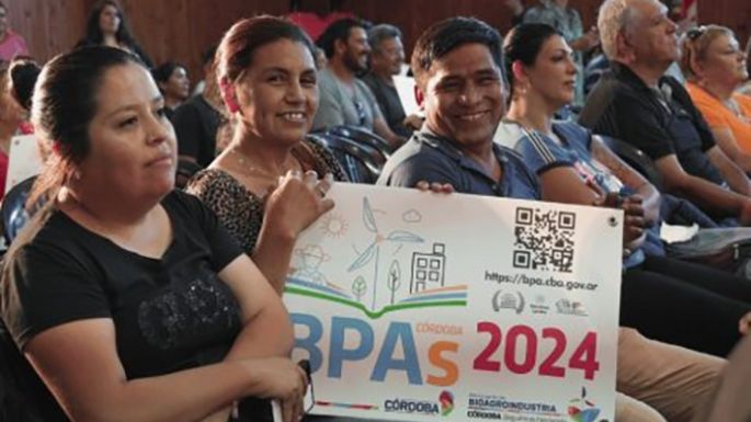 La Provincia entregó aportes no reintegrables