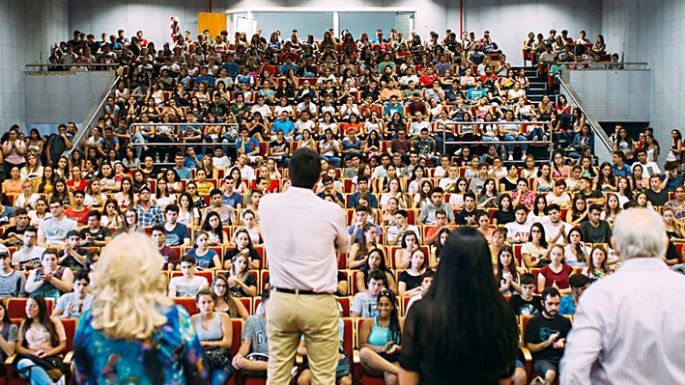 “Estudiar una carrera es mejor para construir un futuro”