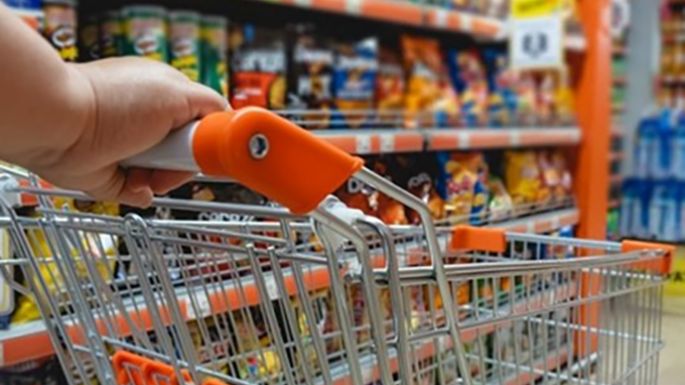 Las ventas en supermercados cayeron 17,8% en octubre
