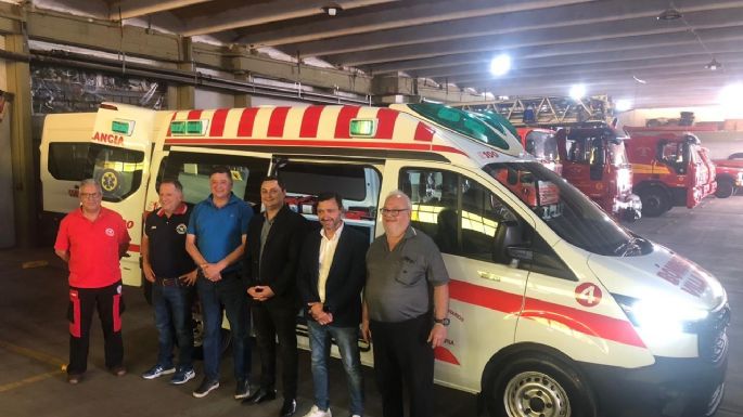 Los Bomberos Voluntarios adquirieron una nueva ambulancia