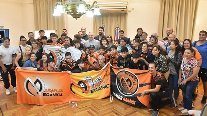 Un terreno para un polideportivo