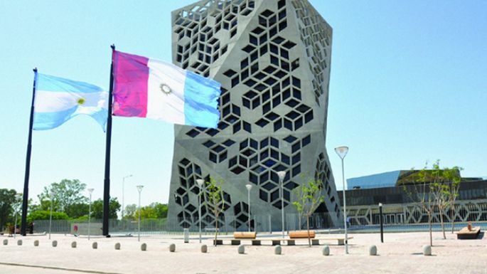 La Provincia logró financiamiento por $120.000 millones