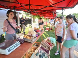 El Mercado de Abaratamiento llega a barrio Roque Sáenz Peña