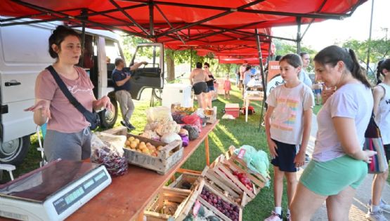 El Mercado de Abaratamiento llega a barrio Roque Sáenz Peña