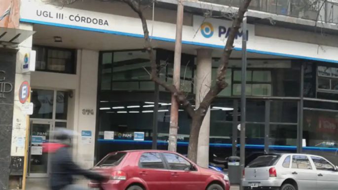 Un jubilado se roció con nafta e intentó prenderse fuego en la sede de PAMI Córdoba