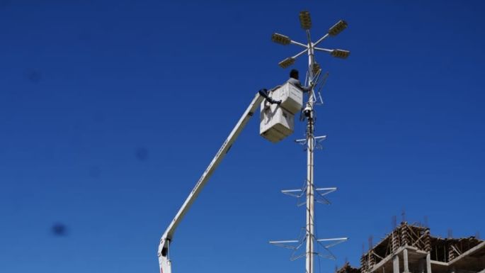 Instalarán 3 árboles navideños LED de 10 metros de altura