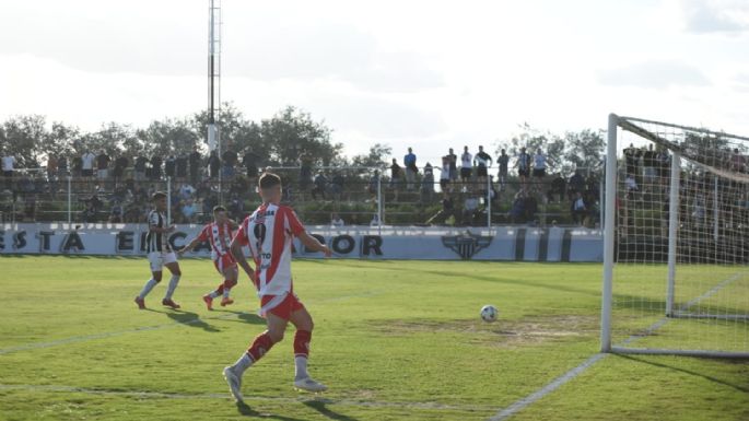 Triunfazo de Alumni en Leones